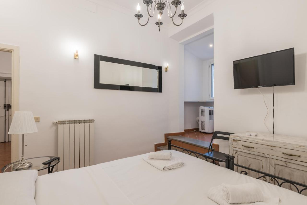 Joivy Trevi Fountain'S Relais Apartment Rome Luaran gambar